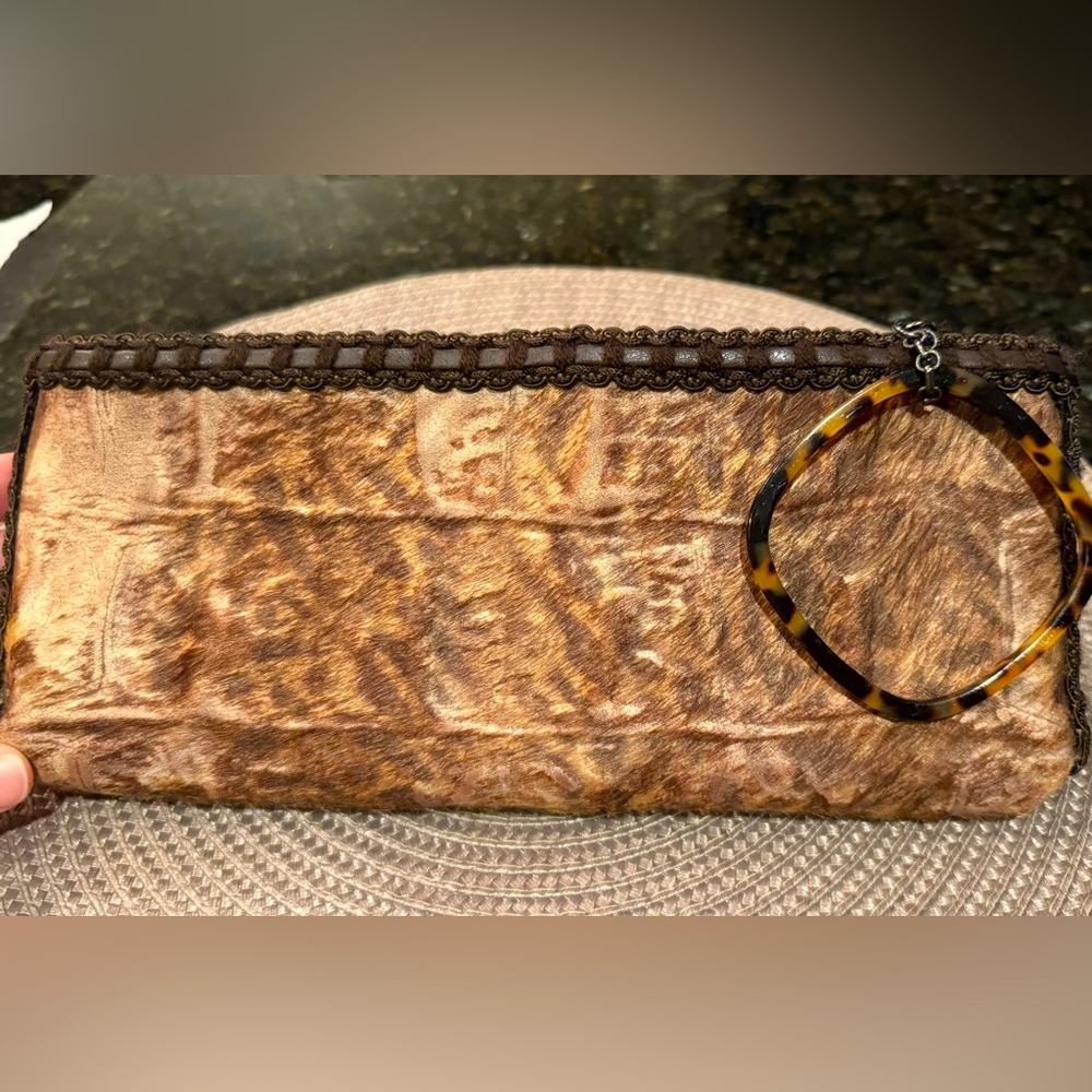 Lorren Bell Clutch
